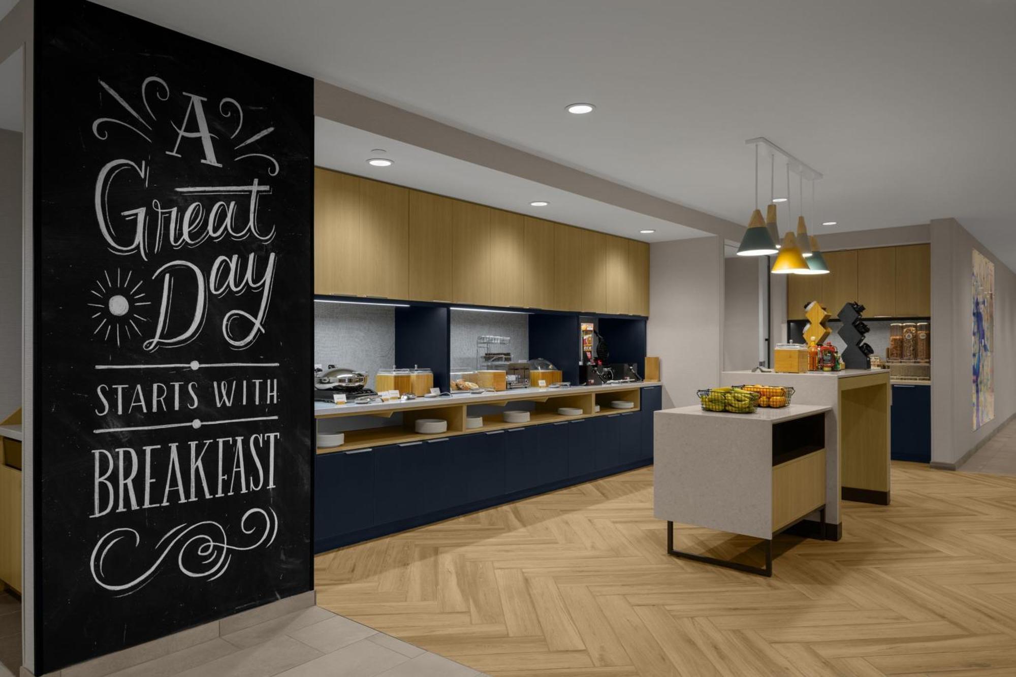 Towneplace Suites By Marriott Coeur D'Alene Bagian luar foto